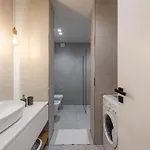 Seasons Apartment *
